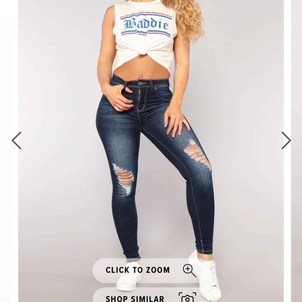 Fashion Nova BOOTY LIFT Jeans